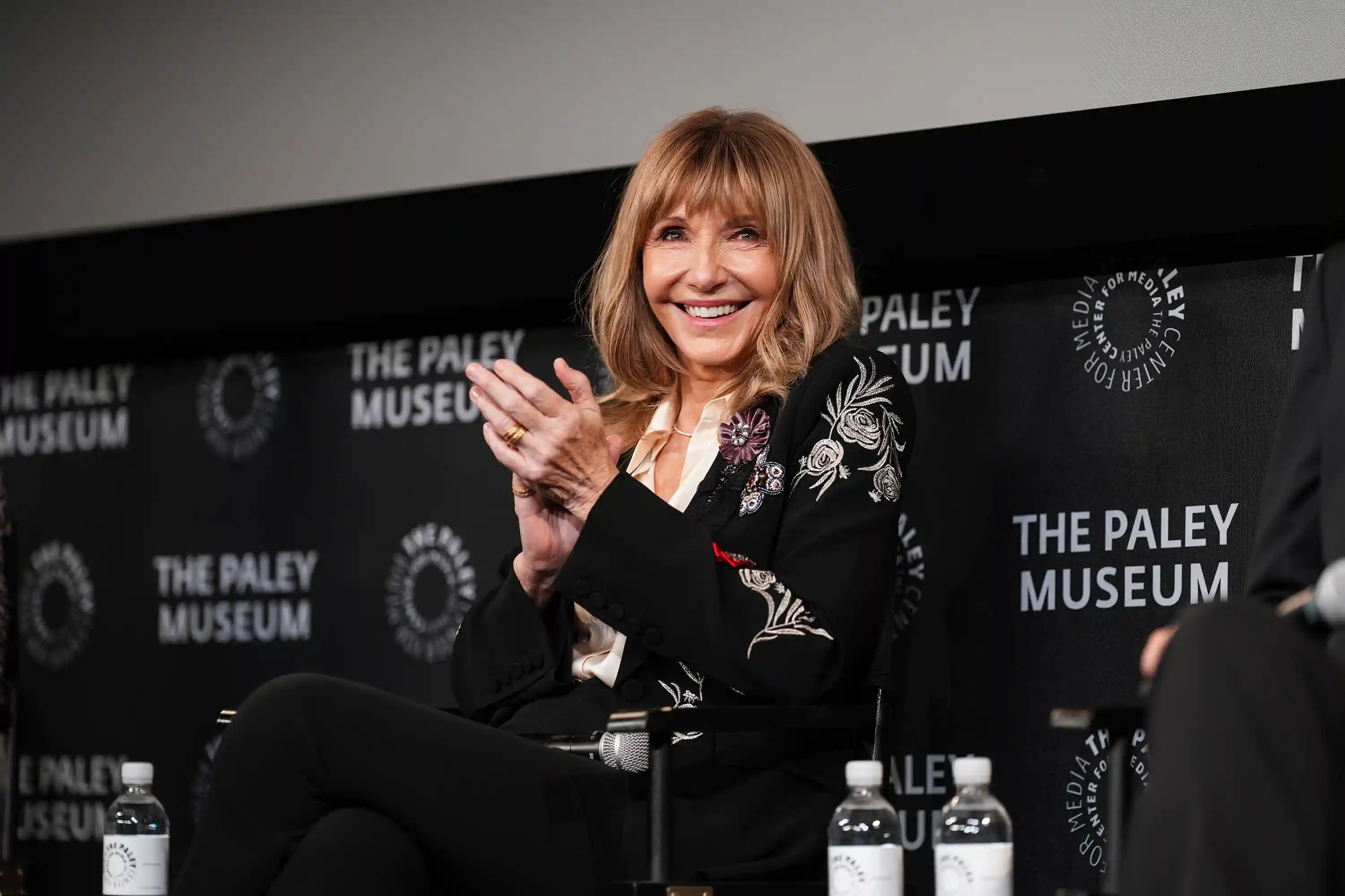 A Man on the Inside Season 2 - Mary Steenburgen at the PaleyFest NY	