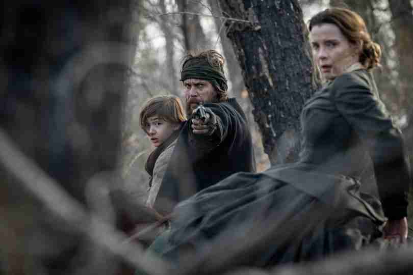 American Primeval – Season 1, Episode 1: Standoff