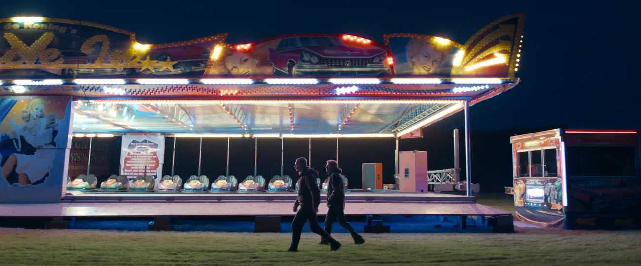Anemone - Daniel Day-Lewis and Sean Bean at the Fairground