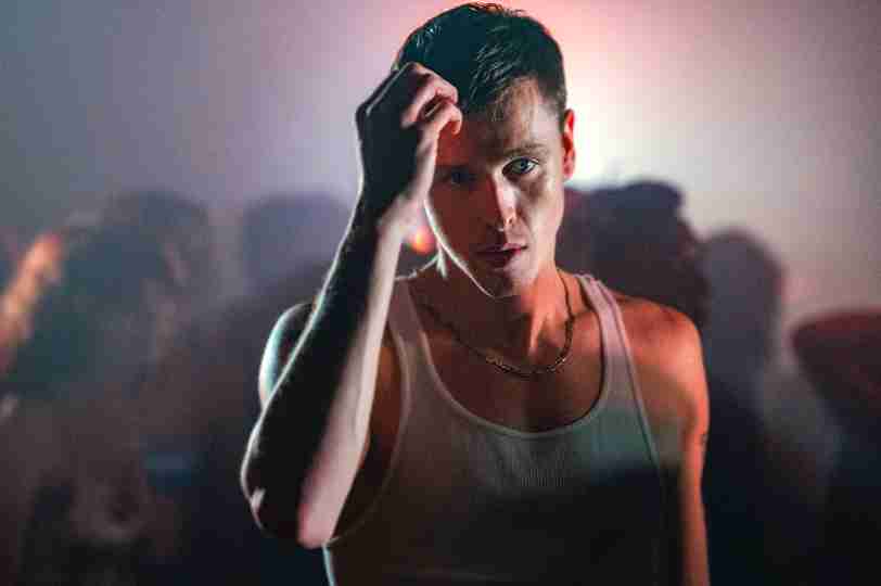 Babygirl - Harris Dickinson in a Club Scene