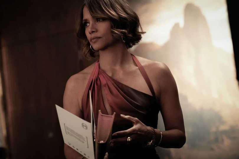 Crime 101 - Halle Berry as Sharon