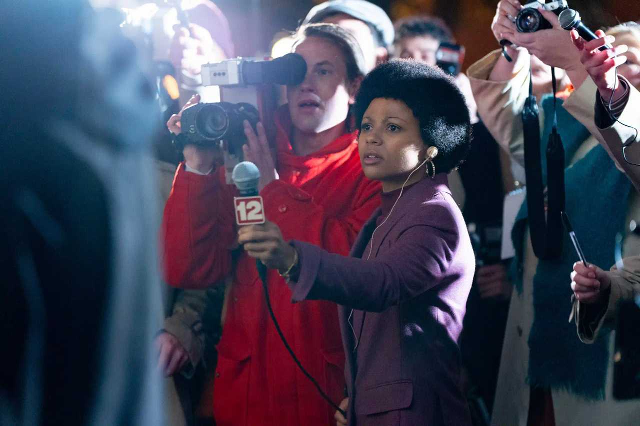 Dead Man's Wire - Myha'la as Linda Page