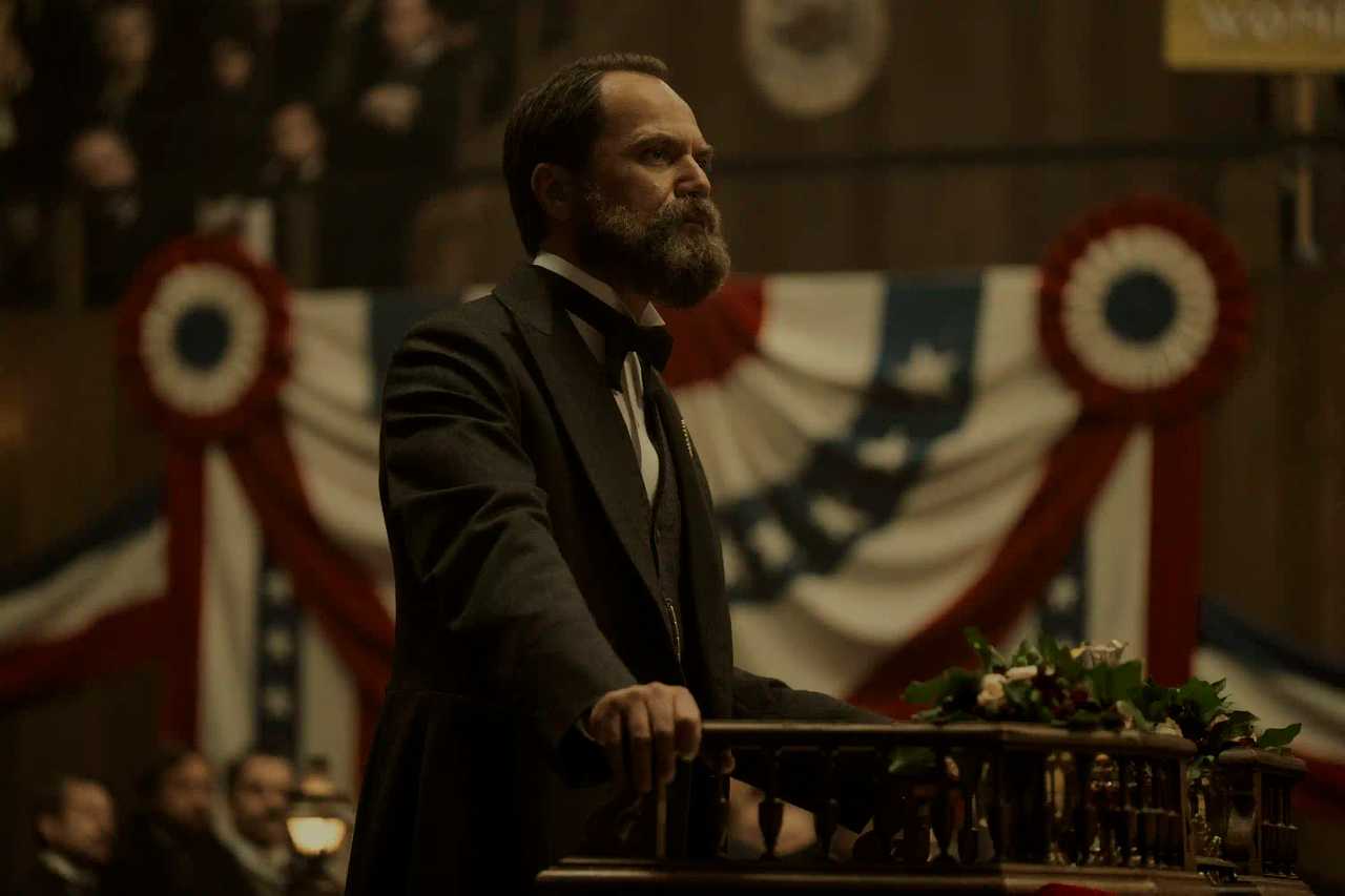 Death by Lightning Season 1 - Michael Shannon as James Garfield