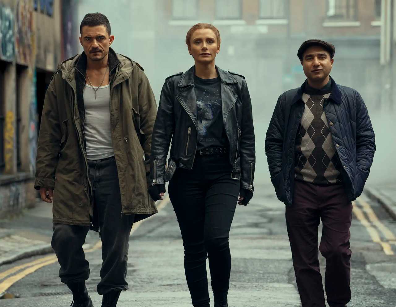 Deep Cover - Orlando Bloom, Bryce Dallas Howard, and Nick Mohammed