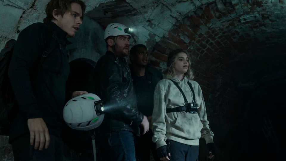 Do Not Enter - Into The Tunnel