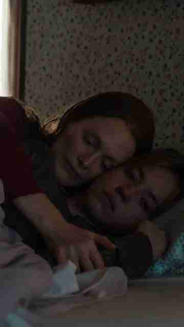 Echo Valley - Julianne Moore and Sydney Sweeney Embrace
