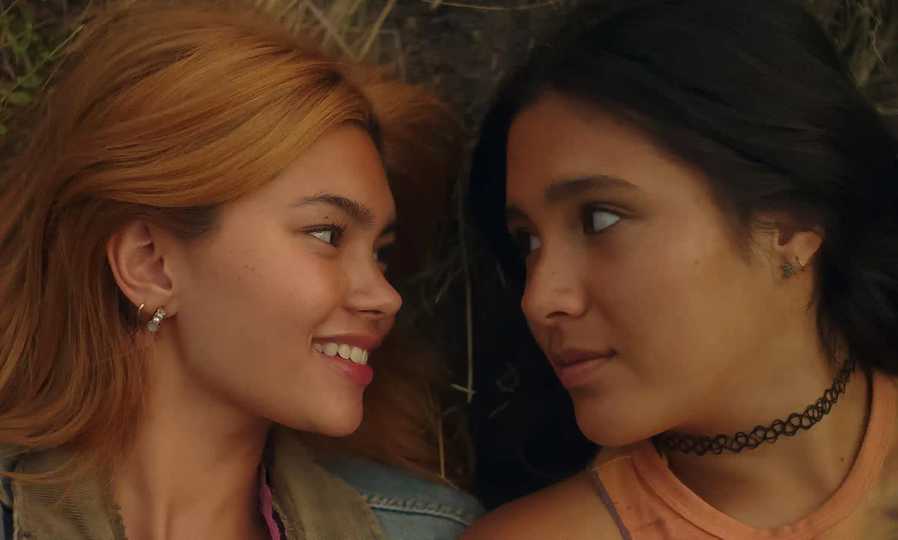 Girls Like Girls - Maya da Costa and Myra Molloy