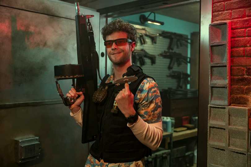 Heads of State - Jack Quaid with the Weapon