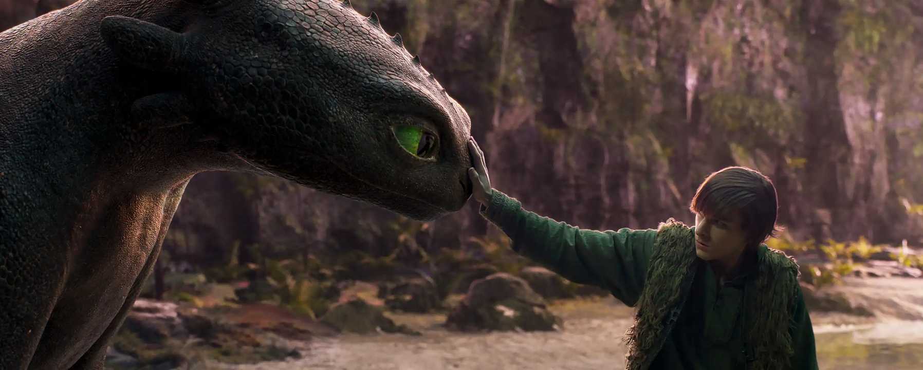 How To Train Your Dragon - Mason Thames and Dragon Scene