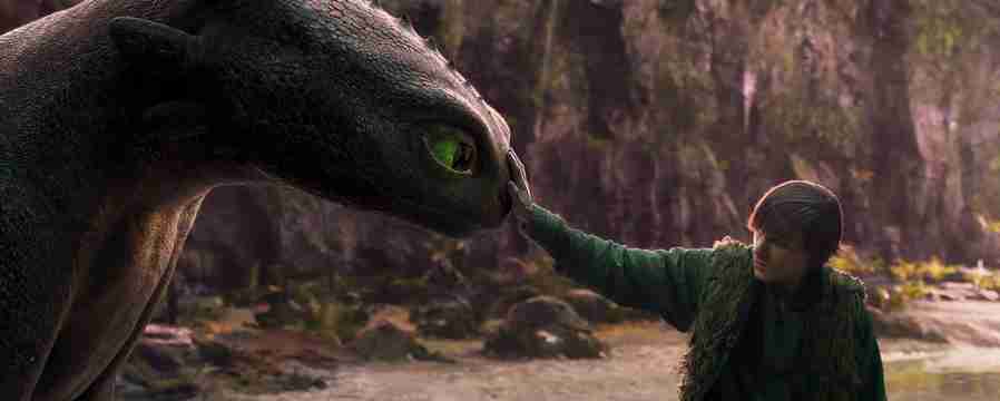 How To Train Your Dragon - Mason Thames and Dragon Scene
