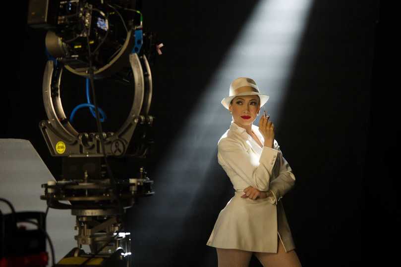 Kiss of the Spider Woman - Jennifer Lopez