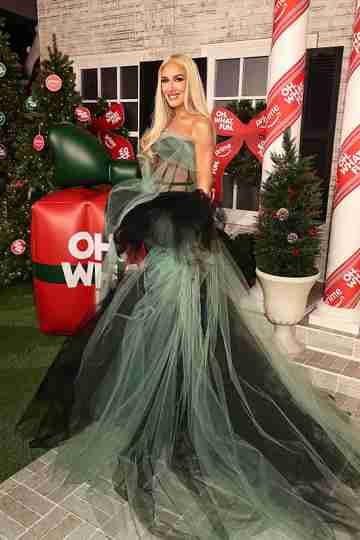 Oh. What. Fun. - Gwen Stefani at the World Premiere