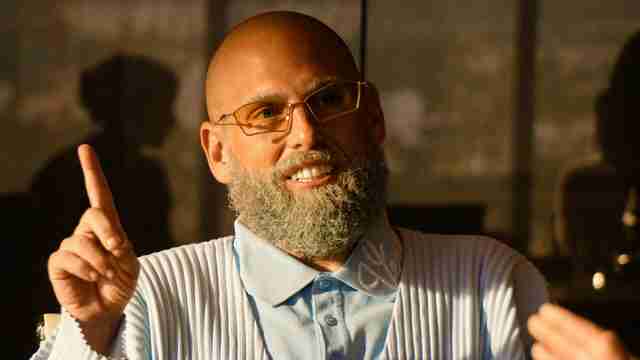 Outcome - Jonah Hill as Ira Slitz