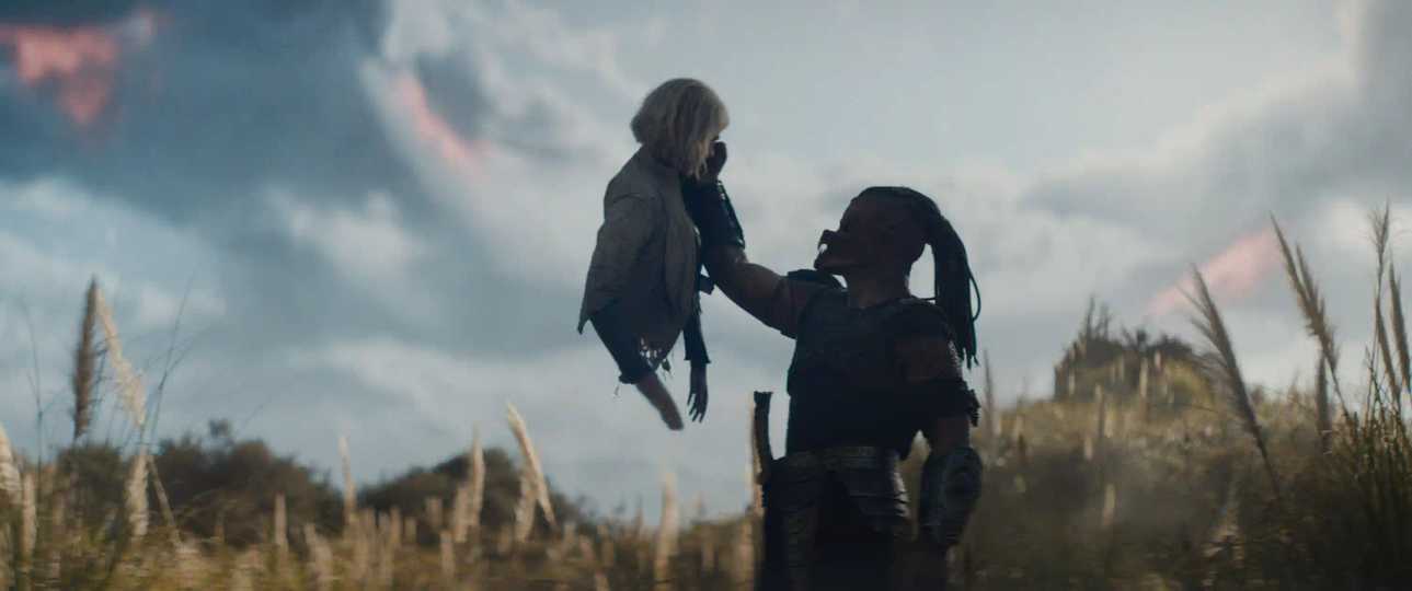 Predator: Badlands - Thia and Dek Scene