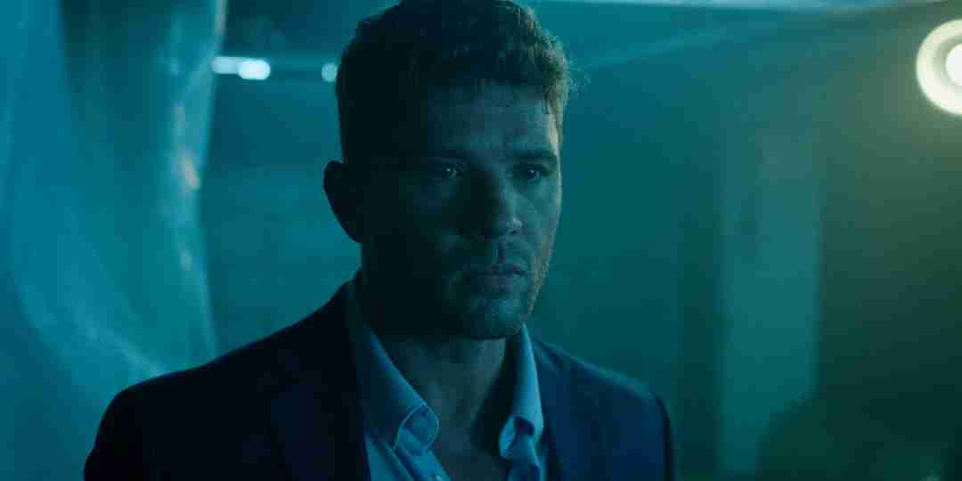 Saint Clare - Ryan Phillippe as Detective Timmons