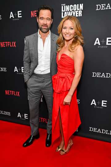 The Lincoln Lawyer Season 4 - Chris Diamantopoulos and Becki Newton at the Premiere