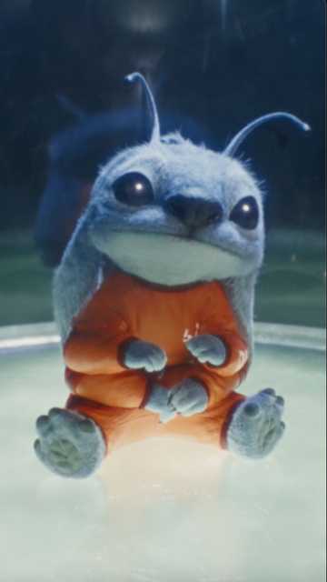 Lilo & Stitch - Official Trailer