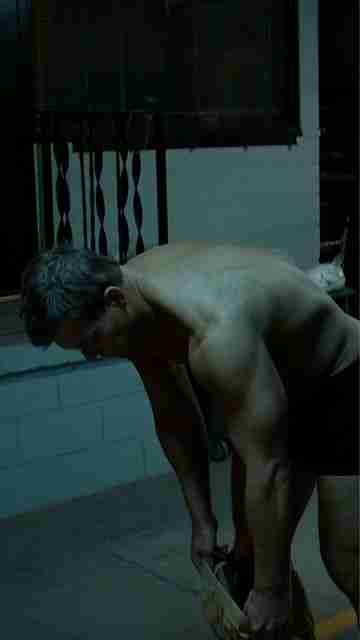 Reacher - Did Reacher Stutter? Clip