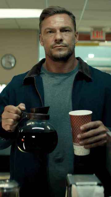 Reacher Season 3 - Alan Ritchson Brewing Up Clip