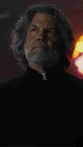 Wake Up Dead Man: A Knives Out Mystery - Brolin vs. O’Connor Clip