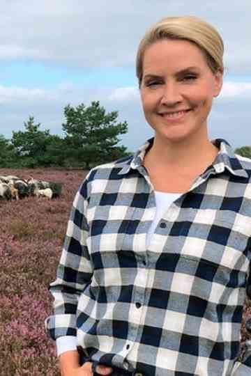 Lüneburger Heide  Urlaub im lila Blütenmeer