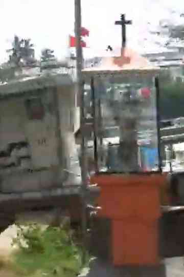 Walking in Sri Lanka Poster