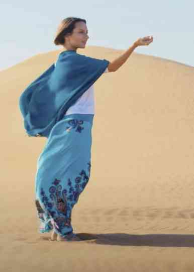 Beauty has an address Poster