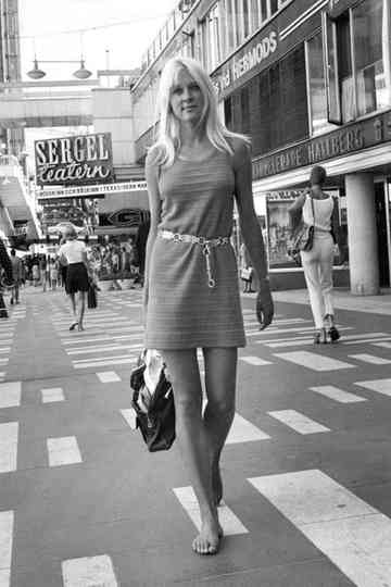 Diana går på jakt Poster