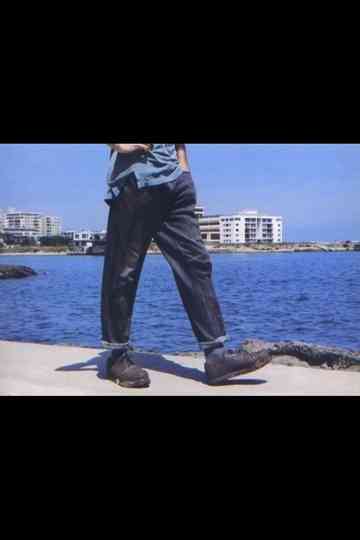 Zapatos Magnéticos Poster