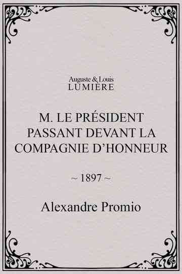 M le président passant devant la compagnie dhonneur
