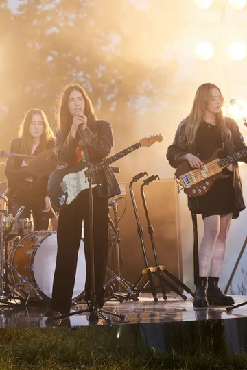 HAIM at Glastonbury 2021