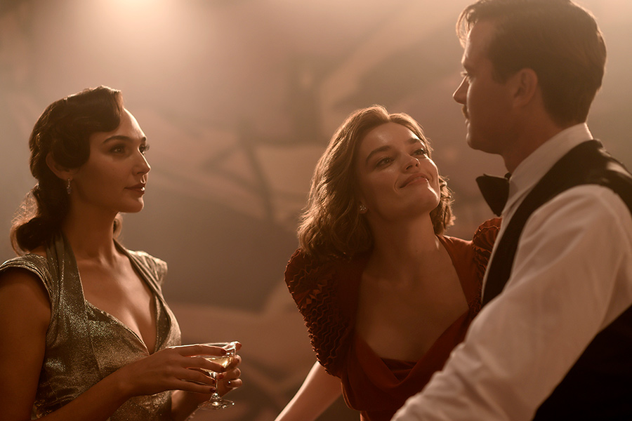 Gal Gadot, Emma Mackey and Armie Hammer in director Kenneth Branagh's 'Death on the Nile.'