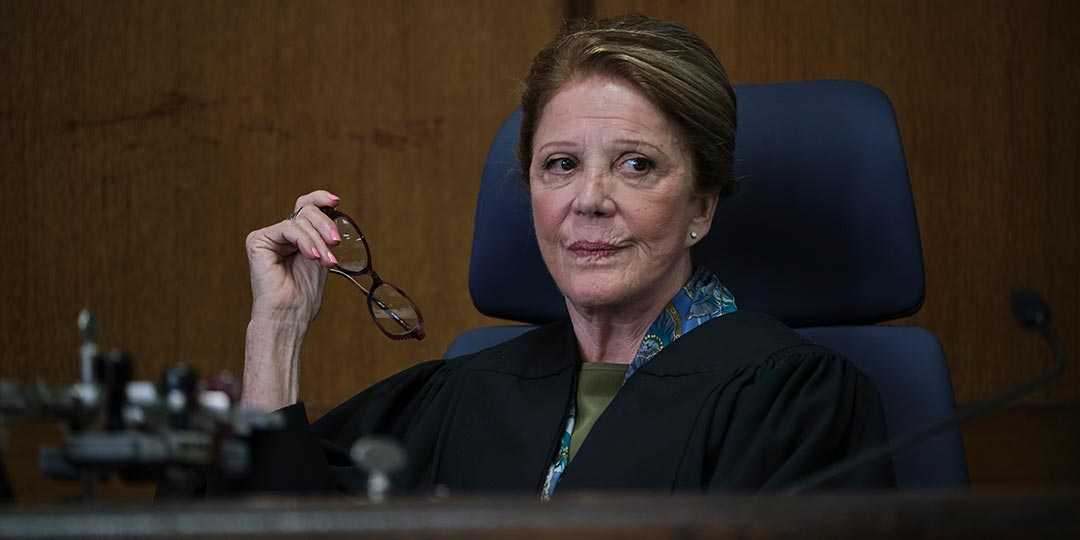 Linda Lavin on being menacing in 'Naked Singularity'