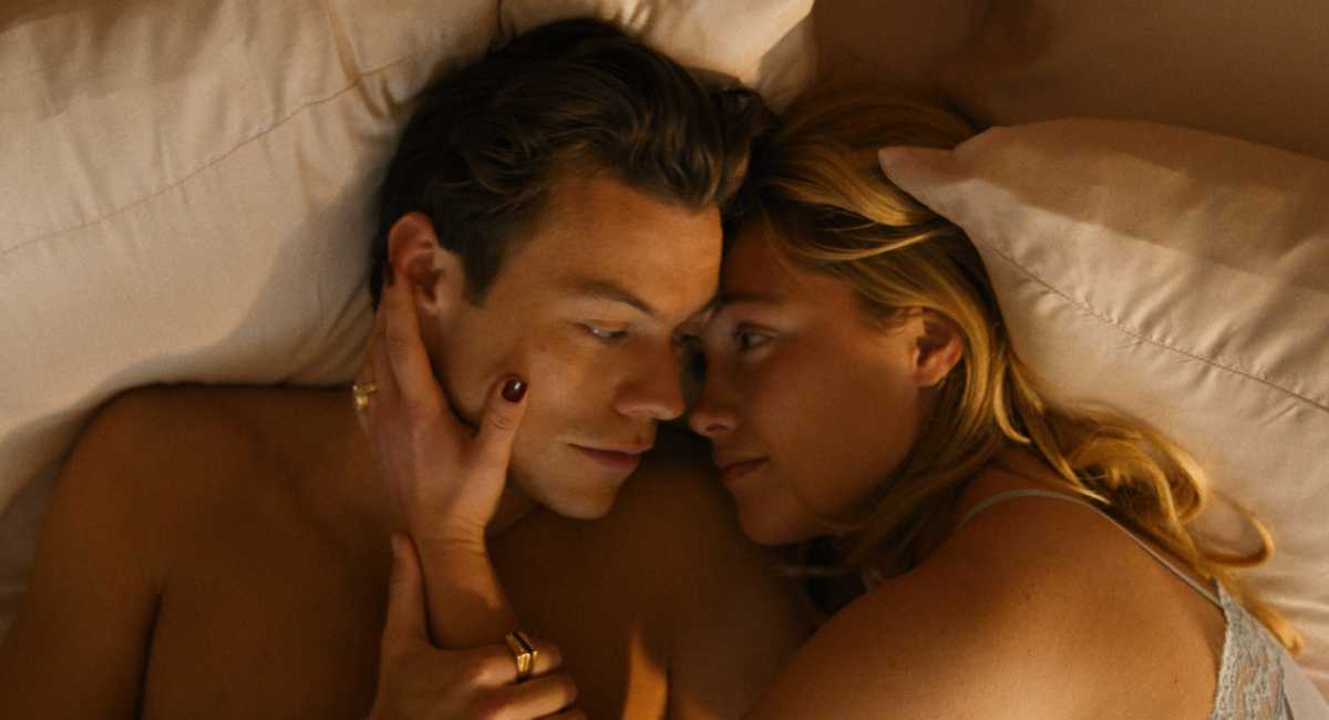 Florence Pugh and Harry Styles Star in the ‘Don’t Worry Darling’ Trailer