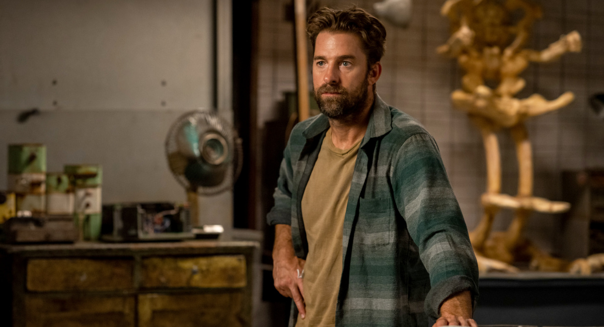 Scott Speedman in David Cronenberg’s ‘Crimes of the Future.'