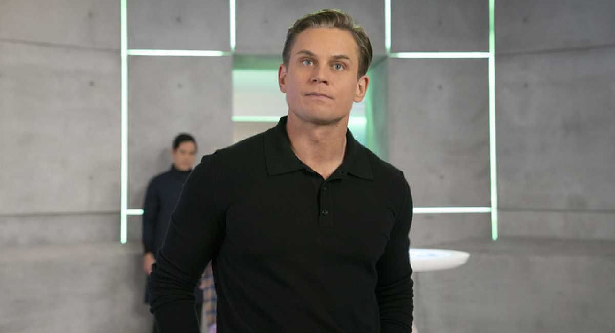 Billy Magnussen Talks ‘Made for Love’ Season 2