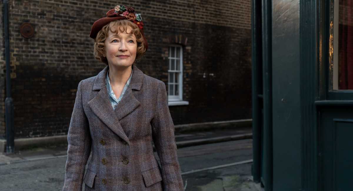 Lesley Manville On Playing 'Mrs. Harris Goes to Paris'