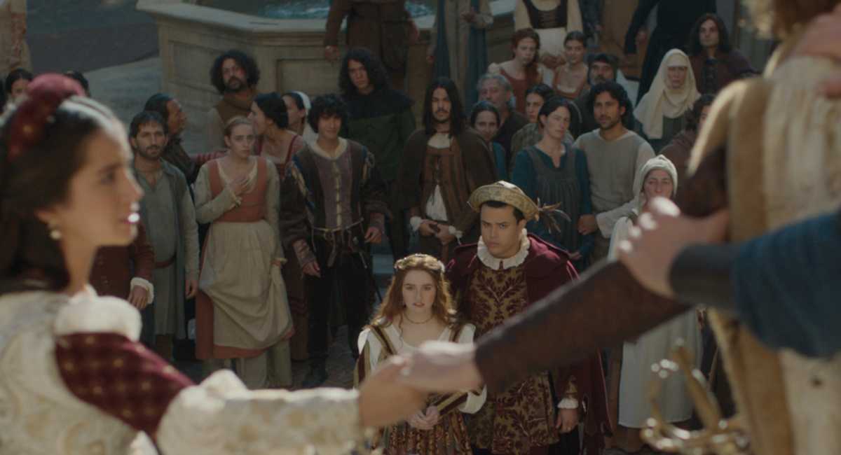 ‘Rosaline’ Trailer Debuts