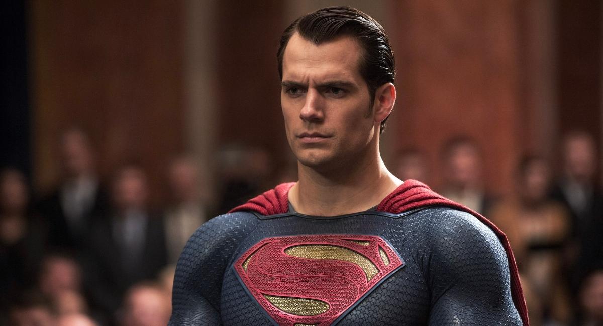 Zack Snyder Releases Photo Of Henry Cavill Donning Christopher