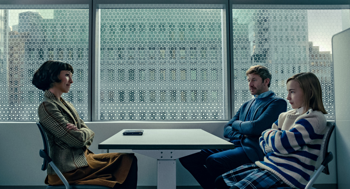 India de Beaufort as Ms. Arya, Chris O’Dowd as Philip and Marlow Barkley as Nemo in 'Slumberland.'