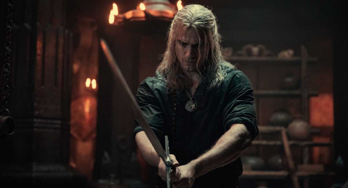 Henry Cavill to Lead ‘Warhammer’ Series
