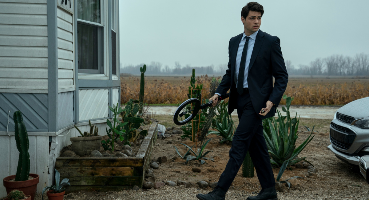 Noah Centineo as Owen Hendricks in 'The Recruit.'