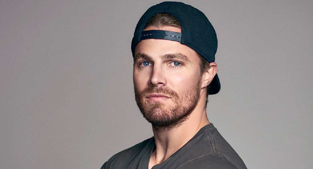 ‘Arrow’ Star Stephen Amell Rejects The Actors’ Strike