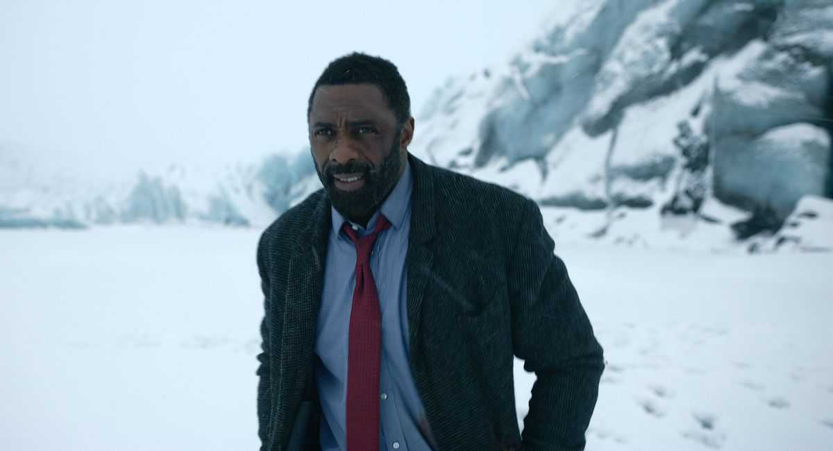 Idris Elba, Archie Panjabi and Neil Maskell in Apple TV's ticking-clock  airplane hijack thriller Hijack.