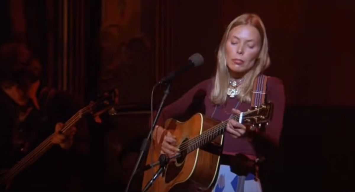 Cameron Crowe Making Joni Mitchell Movie