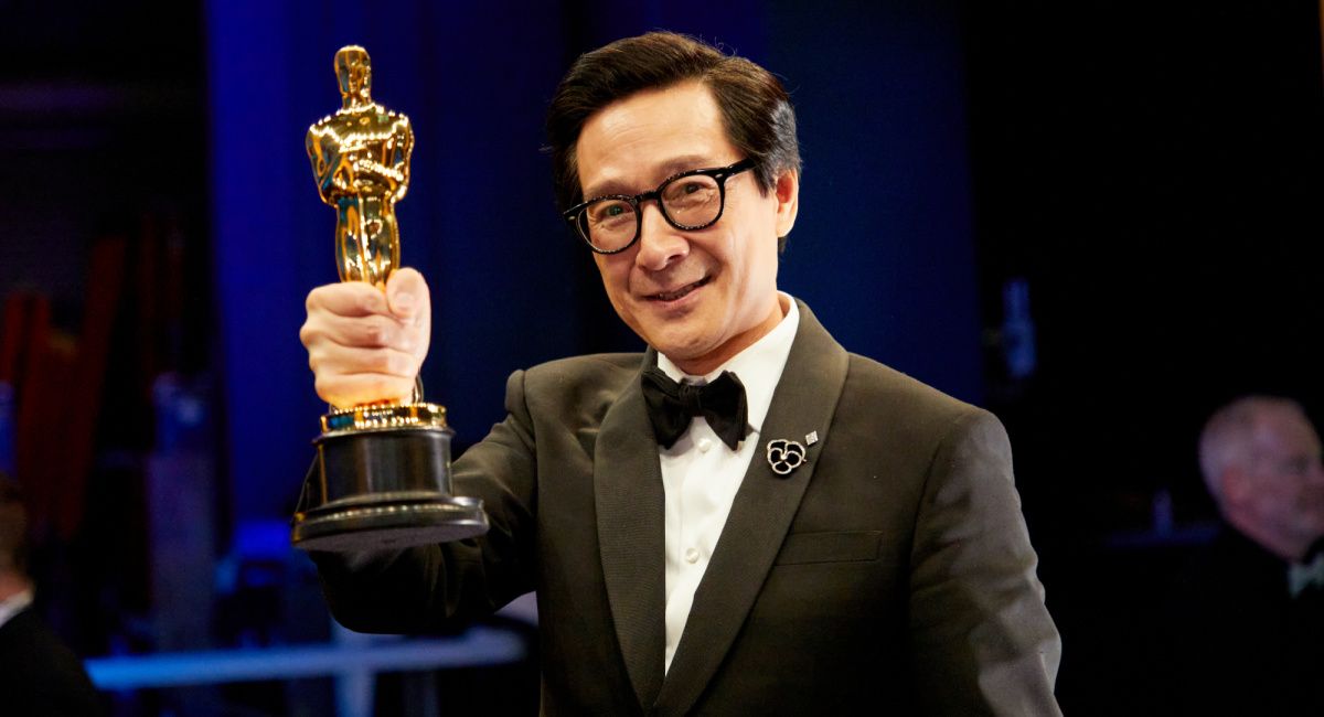 Ke Huy Quan poses backstage with the Oscar® for Actor in a Supporting Role during the live ABC telecast of the 95th Oscars® at Dolby® Theatre at Ovation Hollywood on Sunday, March 12, 2023.