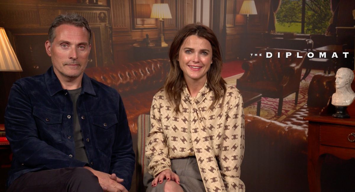 Rufus Sewell and Keri Russell star in Netflix's 'The Diplomat.'
