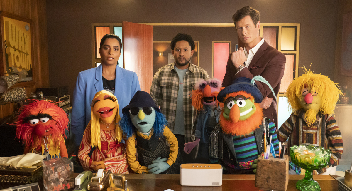 Animal, Lilly Singh, Janice, Zoot, Tahj Mowry, Floyd Pepper, Anders Holm, Dr. Teeth, and Lips in 'The Muppets Mayhem.'