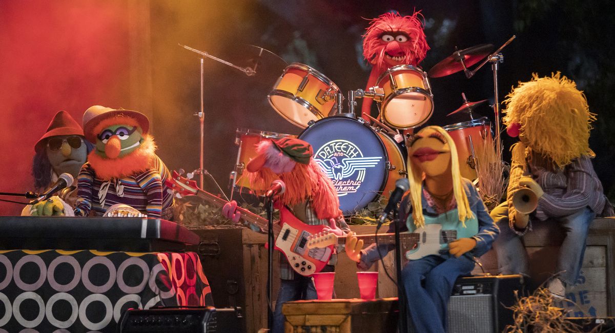 Zoot, Dr. Teeth, Floyd Pepper, Animal, Janice, and Lips in 'The Muppets Mayhem.'