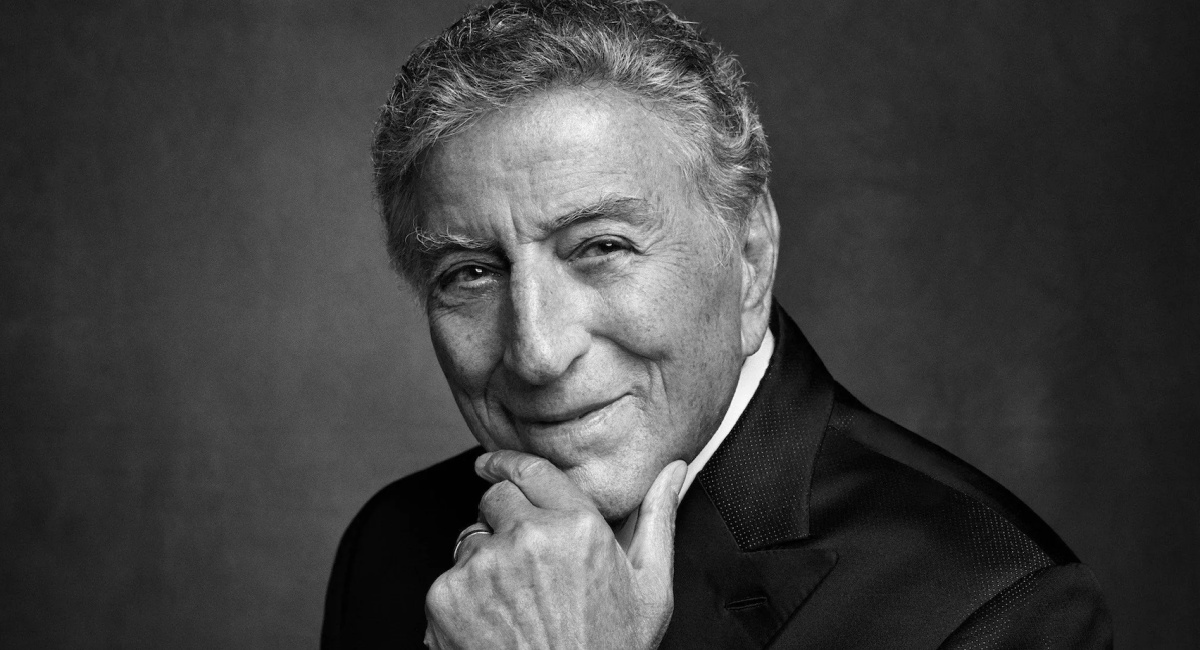 Award-winning singer Tony Bennett has died at the age of 96.